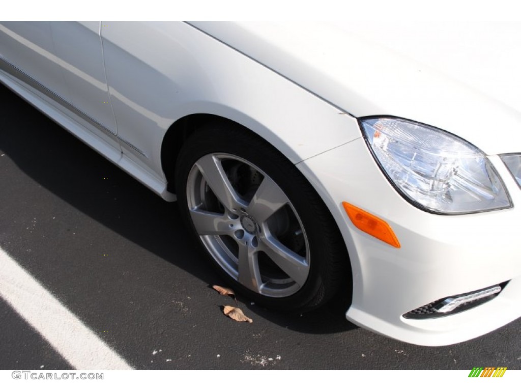 2011 E 350 Sedan - Arctic White / Black photo #4
