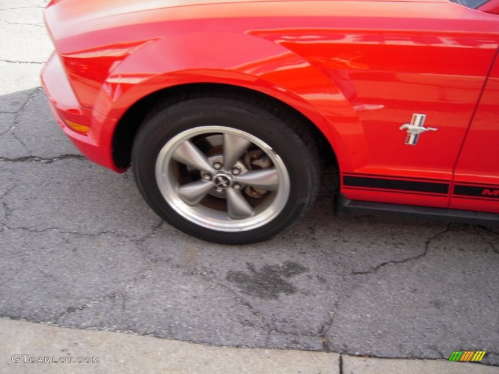 2006 Mustang V6 Premium Coupe - Torch Red / Dark Charcoal photo #6