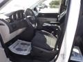 Stone White - Grand Caravan SE Photo No. 11
