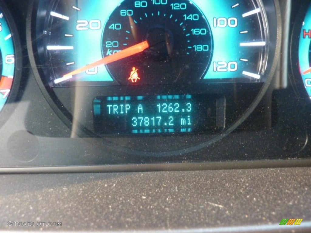 2010 Fusion SE V6 - Brilliant Silver Metallic / Charcoal Black photo #20