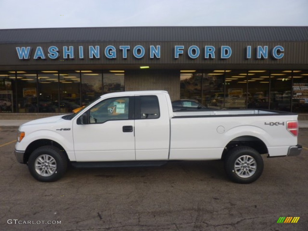 2011 F150 XLT SuperCab 4x4 - Oxford White / Steel Gray photo #1