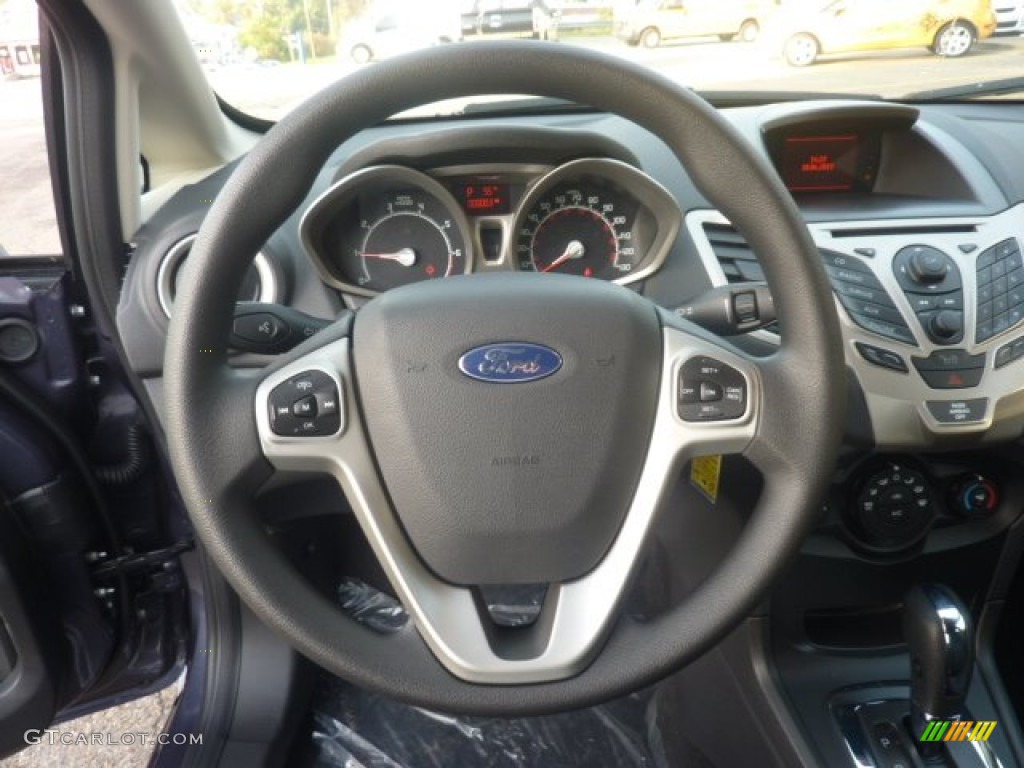 2012 Ford Fiesta SE Sedan Charcoal Black Steering Wheel Photo #55128732