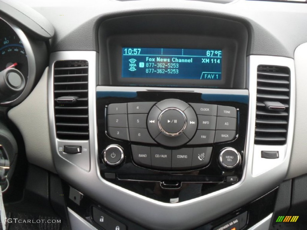 2012 Cruze LS - Ice Blue Metallic / Jet Black/Medium Titanium photo #10