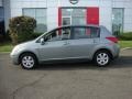 Magnetic Gray - Versa 1.8 SL Hatchback Photo No. 3