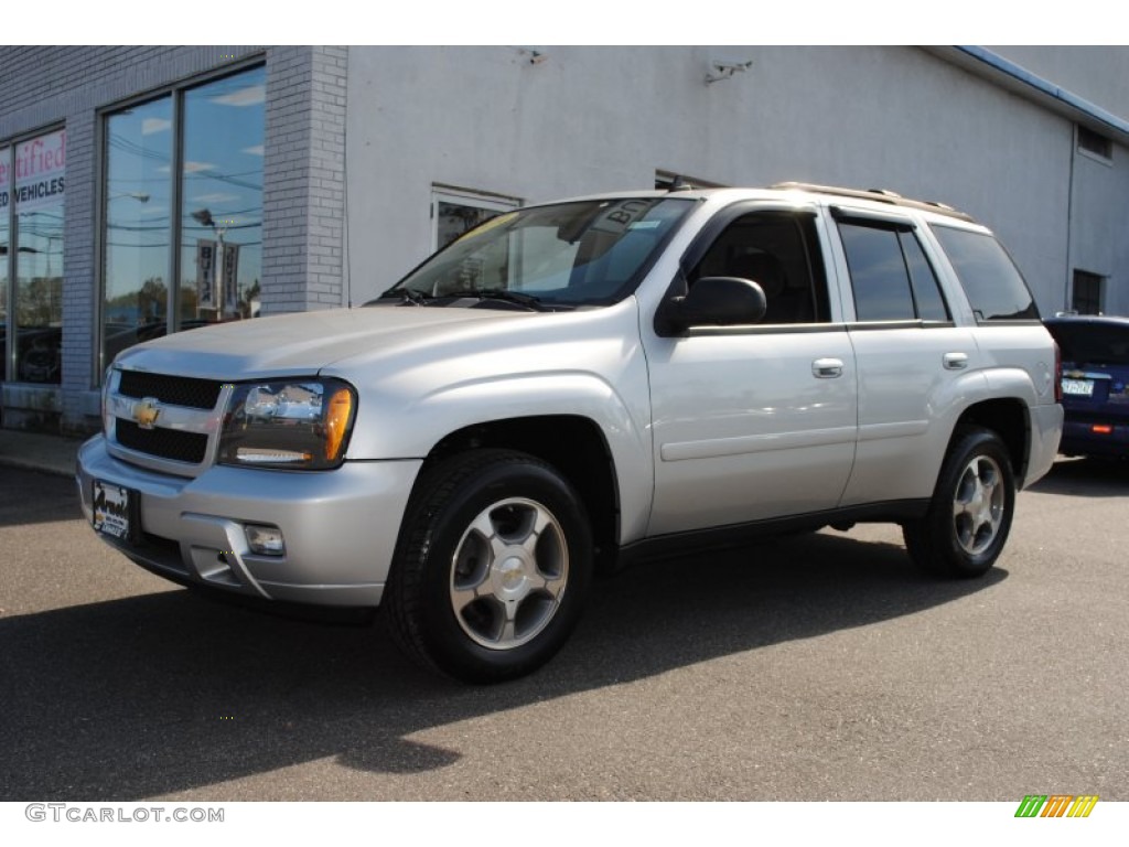 2009 TrailBlazer LT 4x4 - Silver Ice Metallic / Ebony photo #1