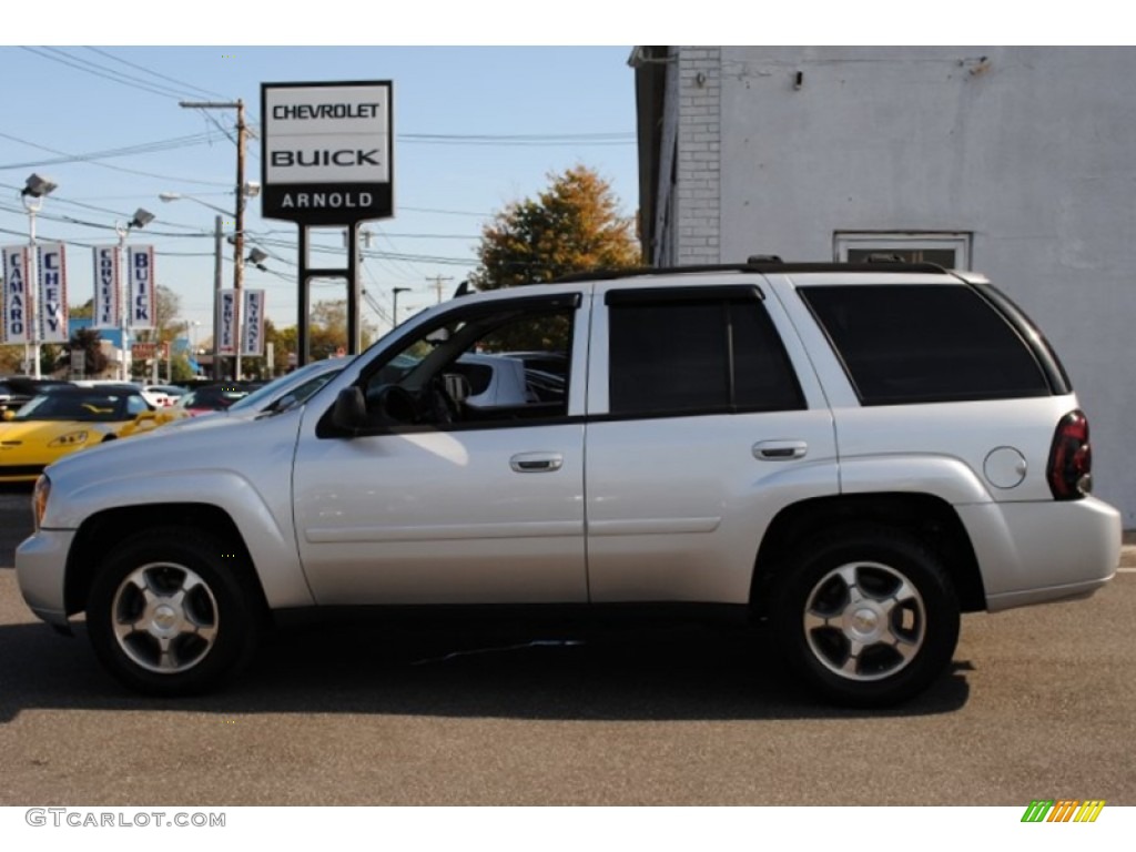 2009 TrailBlazer LT 4x4 - Silver Ice Metallic / Ebony photo #3