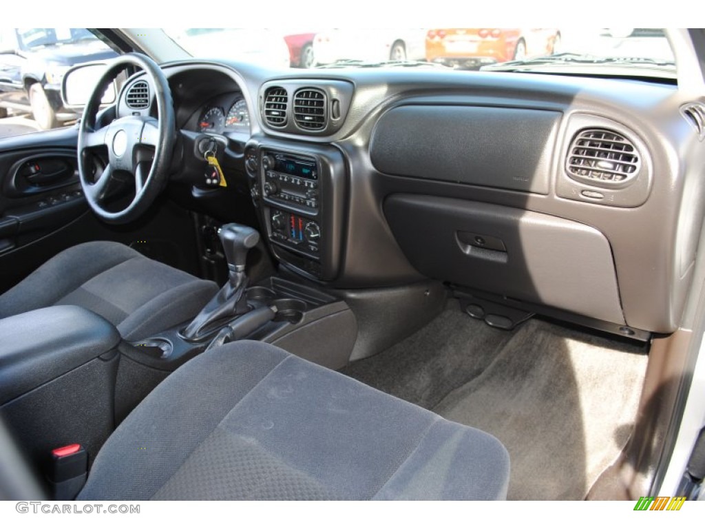 2009 TrailBlazer LT 4x4 - Silver Ice Metallic / Ebony photo #9