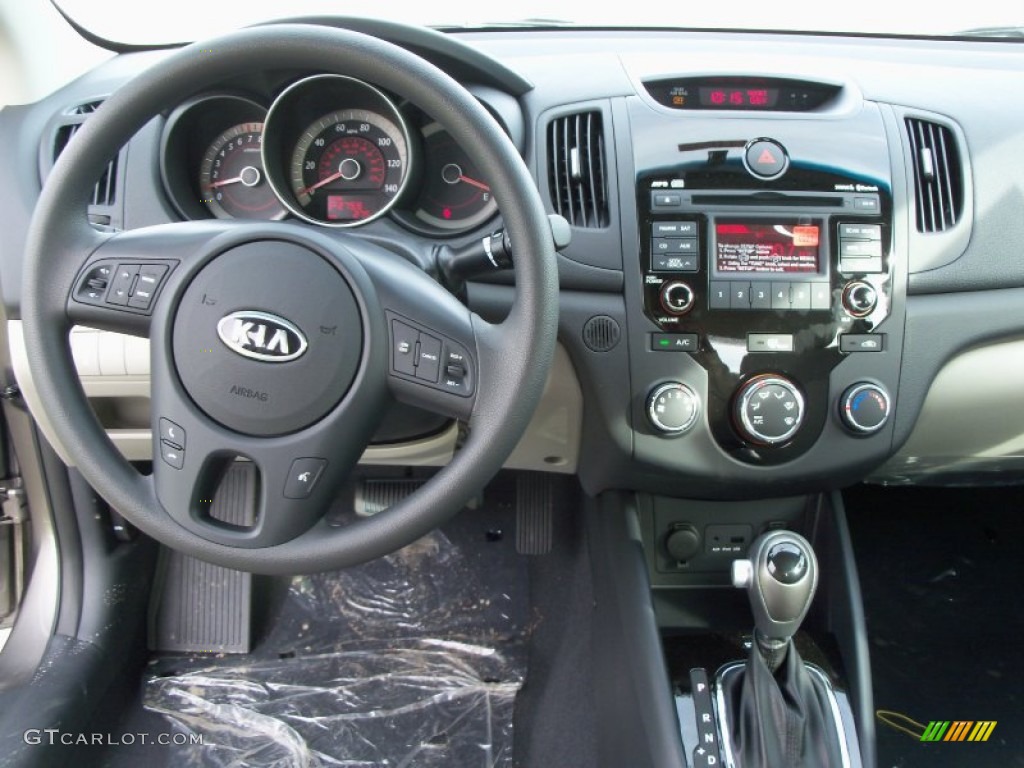 2012 Kia Forte Koup EX Stone Dashboard Photo #55135583