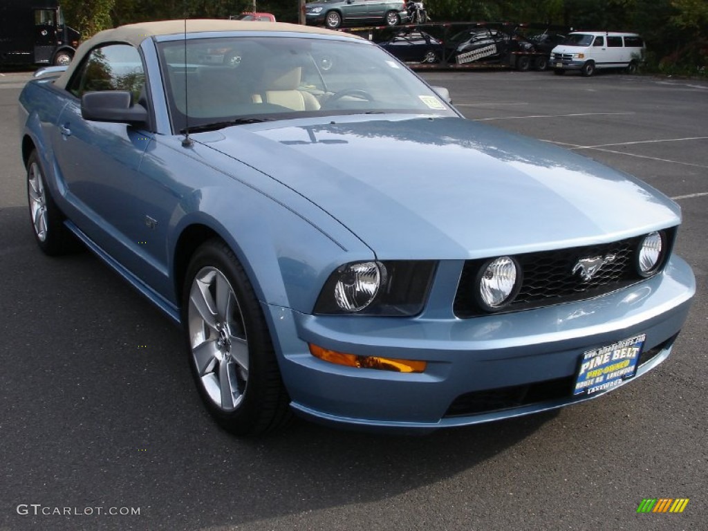2006 Mustang GT Premium Convertible - Windveil Blue Metallic / Light Parchment photo #3