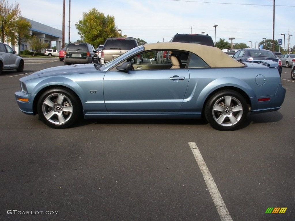 2006 Mustang GT Premium Convertible - Windveil Blue Metallic / Light Parchment photo #9