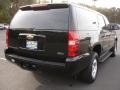 Black - Suburban LS 4x4 Photo No. 4