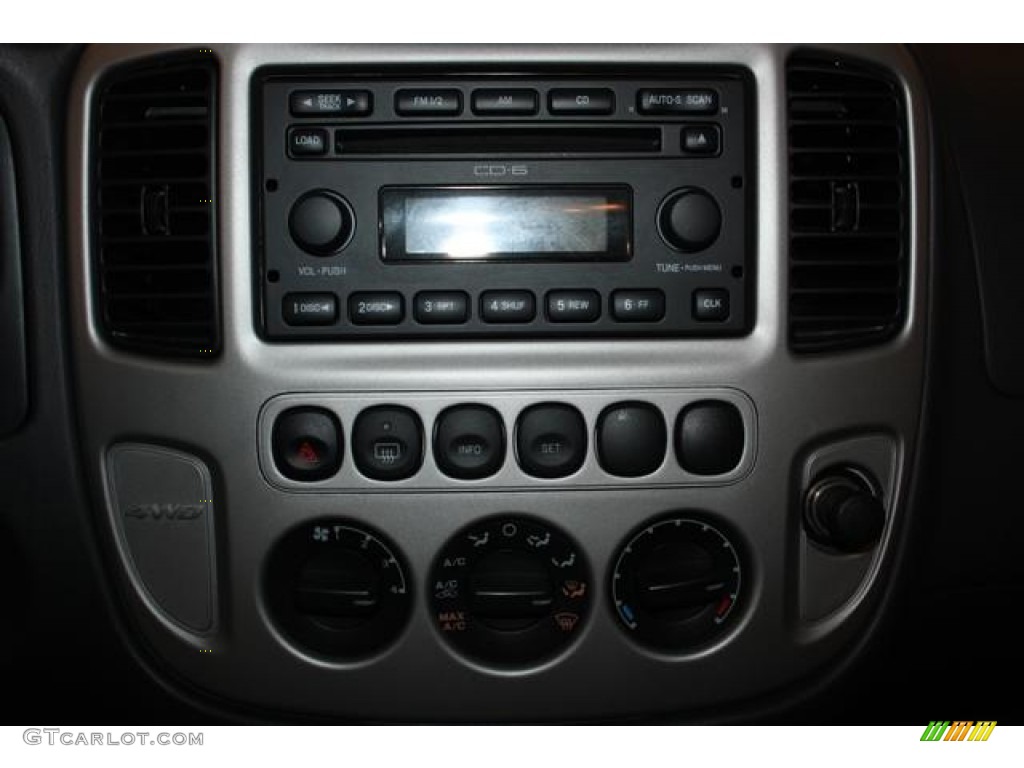 2005 Ford Escape Hybrid 4WD Audio System Photo #55136615