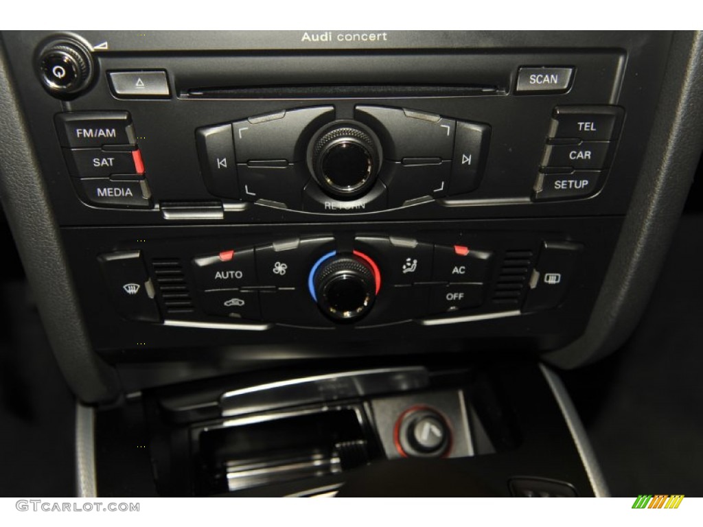 2012 Audi A4 2.0T Sedan Controls Photo #55141910