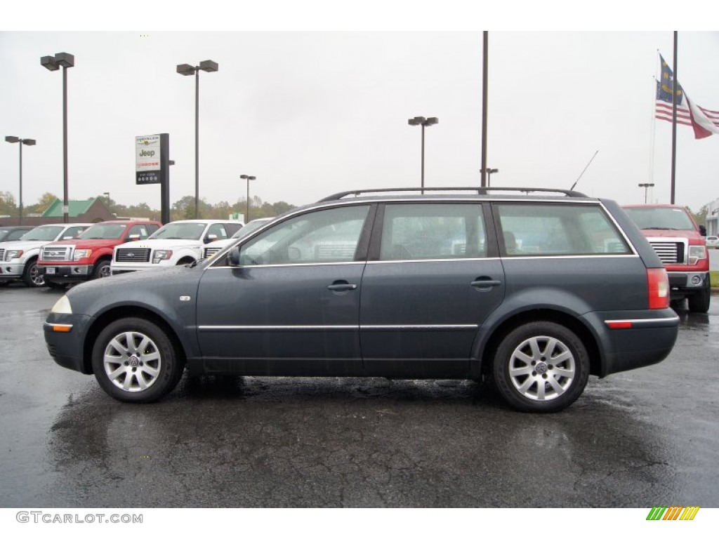 Blue Anthracite Pearl 2002 Volkswagen Passat GLS Wagon Exterior Photo #55141931