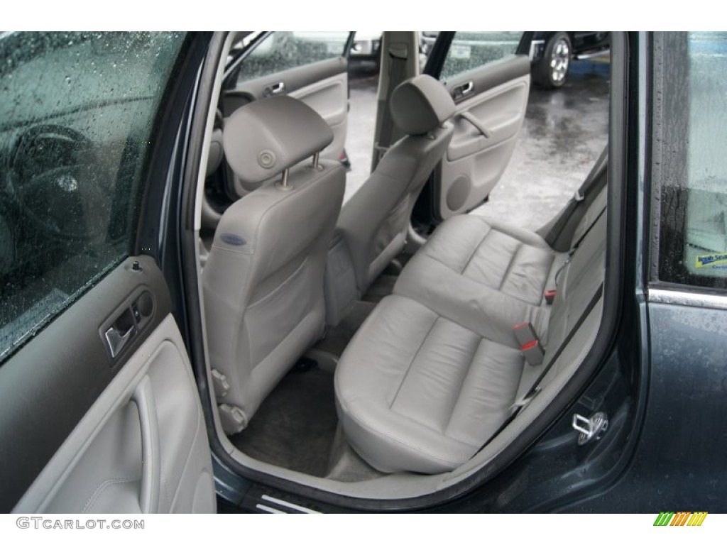Grey Interior 2002 Volkswagen Passat GLS Wagon Photo #55141970