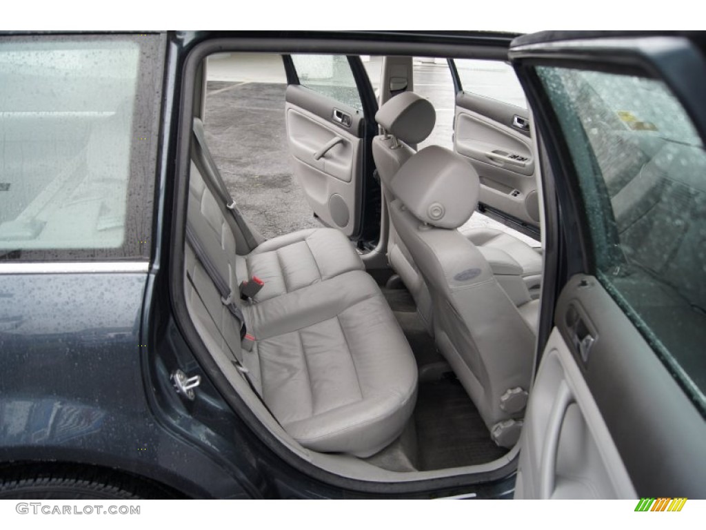Grey Interior 2002 Volkswagen Passat GLS Wagon Photo #55141991