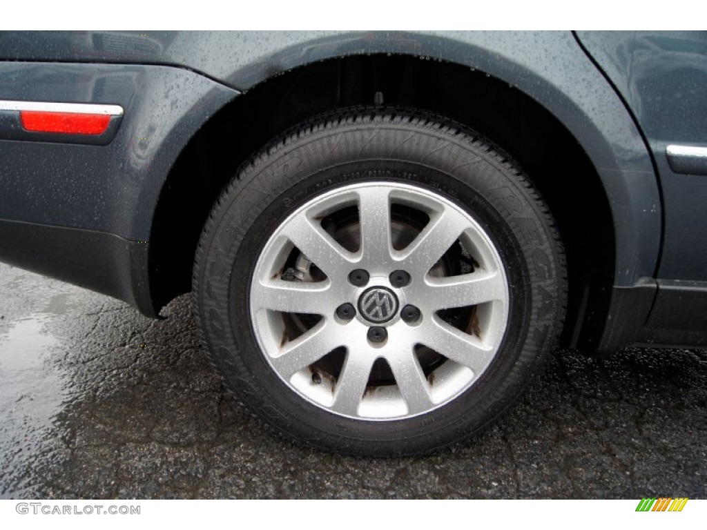 2002 Volkswagen Passat GLS Wagon Wheel Photos