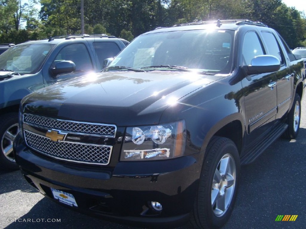 2012 Avalanche LT 4x4 - Black / Ebony photo #1