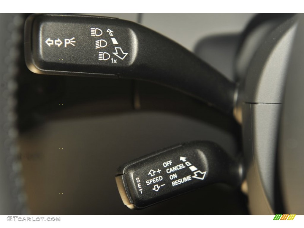2012 Audi A5 2.0T quattro Coupe Controls Photo #55143143