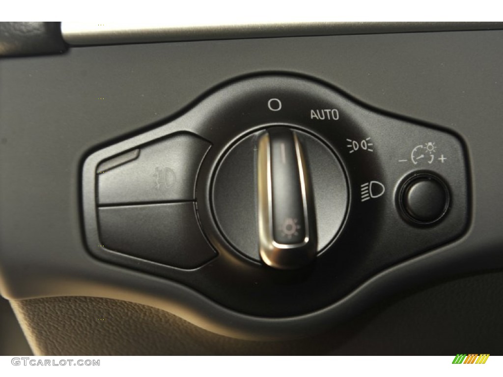 2012 Audi A5 2.0T quattro Coupe Controls Photo #55143152