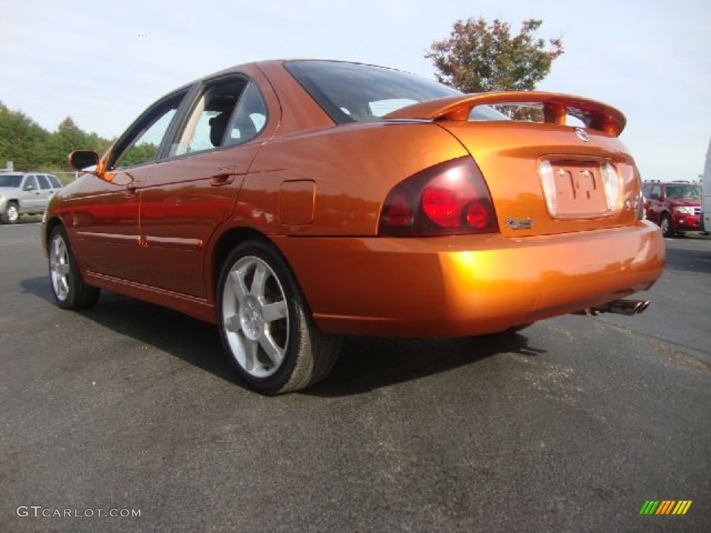 2005 Sentra SE-R - Volcanic Orange / Charcoal photo #5