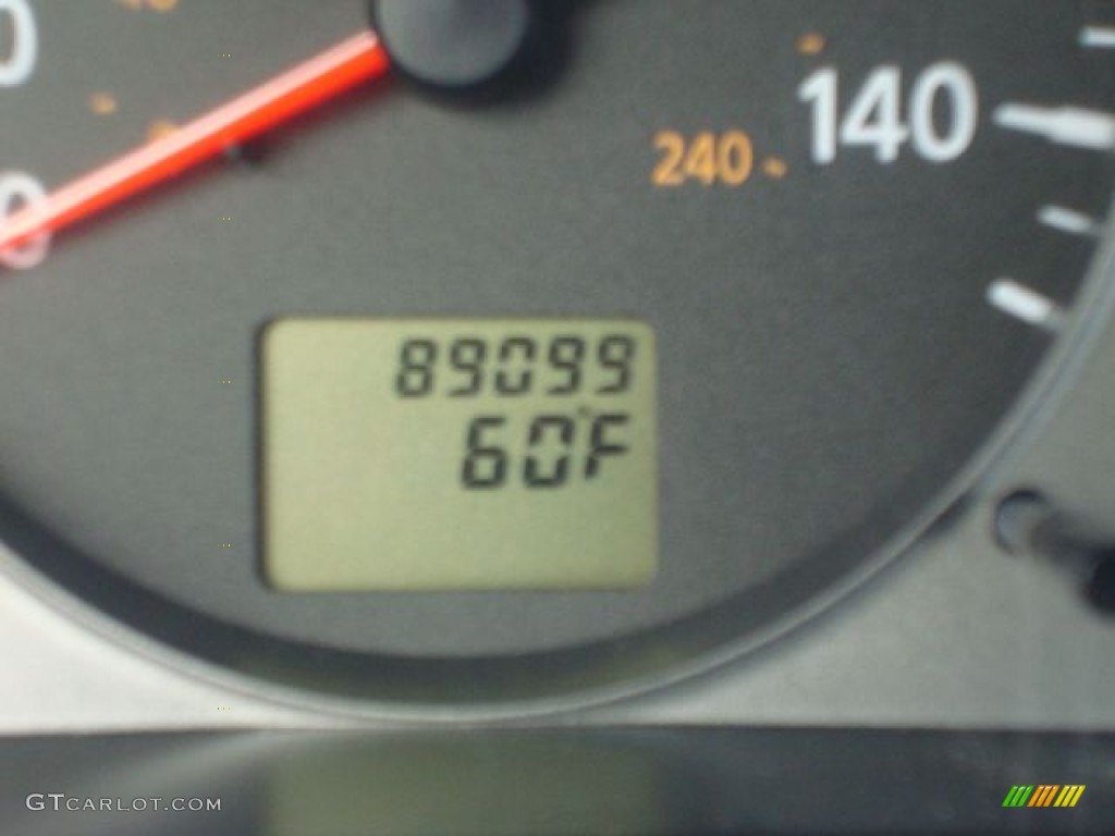 2005 Sentra SE-R - Volcanic Orange / Charcoal photo #39