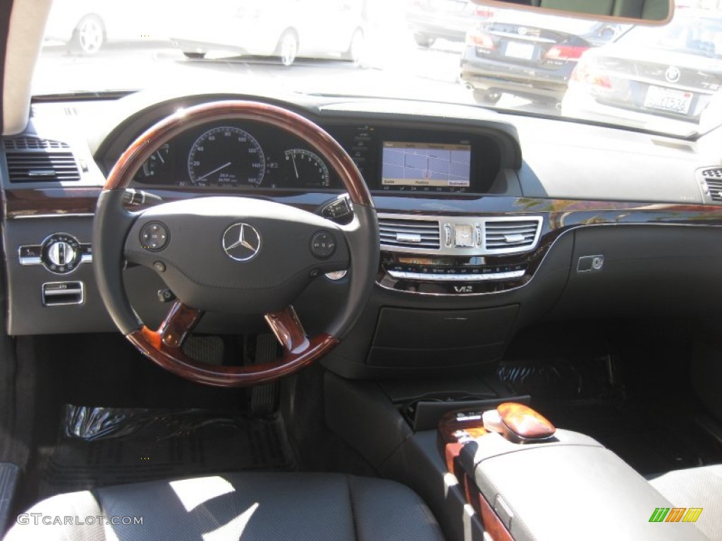 2007 Mercedes-Benz S 600 Sedan Black Dashboard Photo #55145510