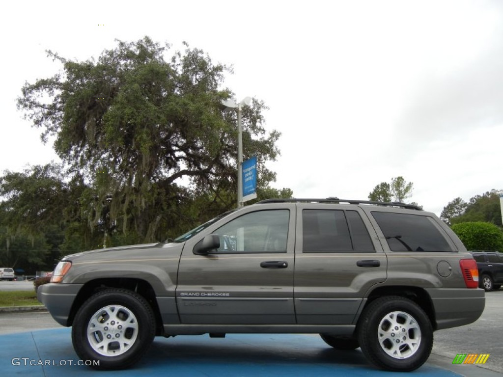 Taupe Frost Metallic 1999 Jeep Grand Cherokee Laredo Exterior Photo #55147172