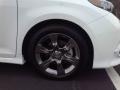 2012 Super White Toyota Sienna SE  photo #5