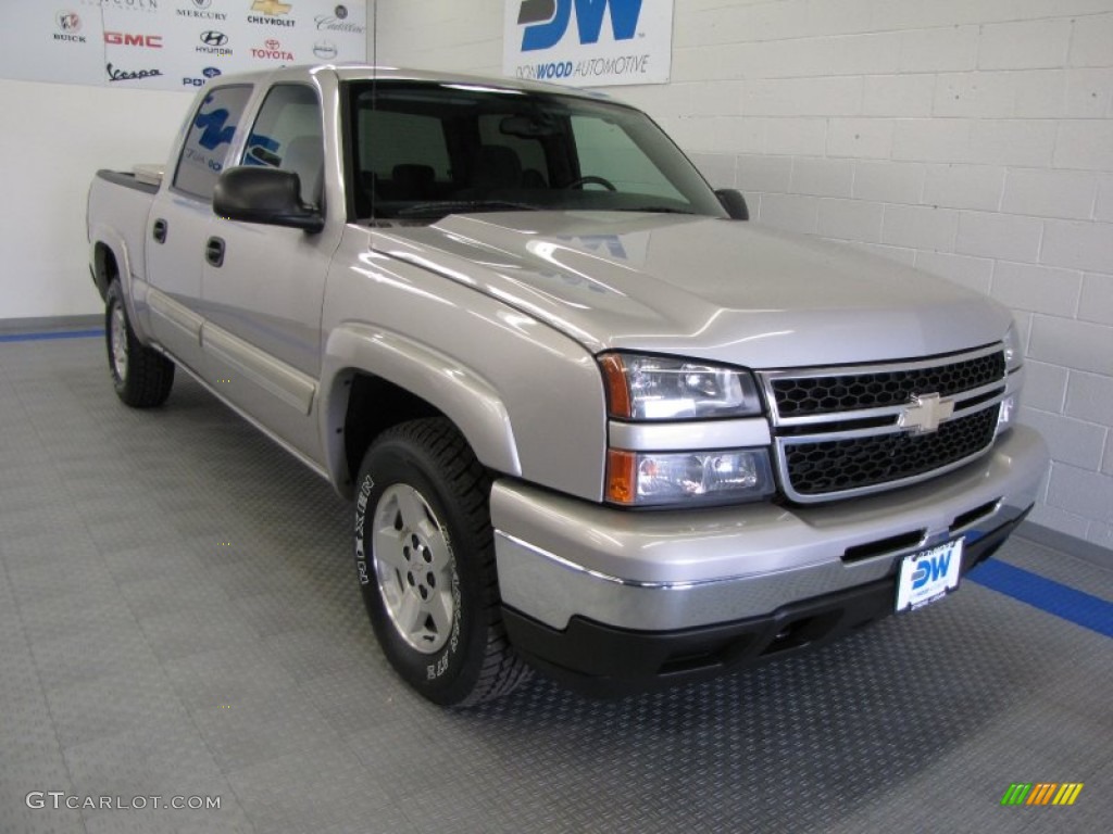 2006 Silverado 1500 Z71 Crew Cab 4x4 - Silver Birch Metallic / Dark Charcoal photo #1