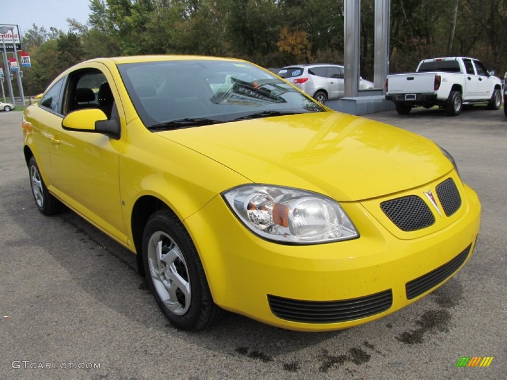 2007 G5  - Competition Yellow / Ebony photo #5