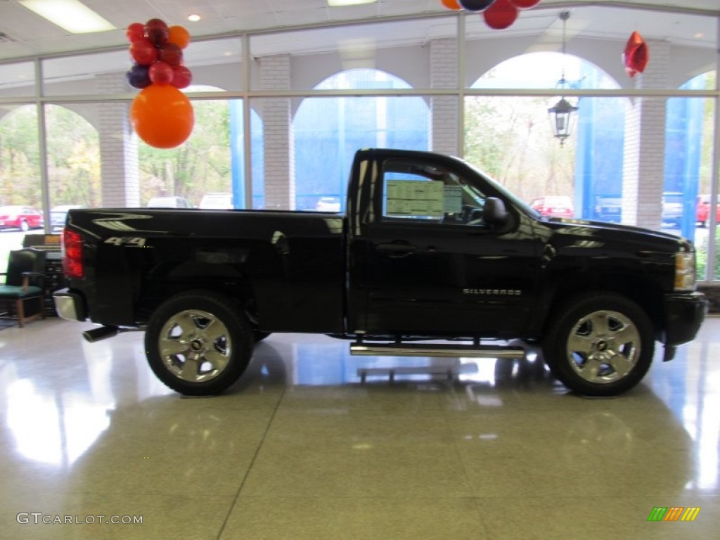 2011 Silverado 1500 LT Regular Cab 4x4 - Black / Ebony photo #2