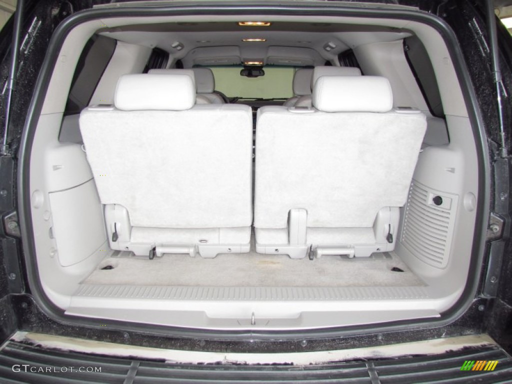 2007 Chevrolet Tahoe LTZ 4x4 Trunk Photo #55153349