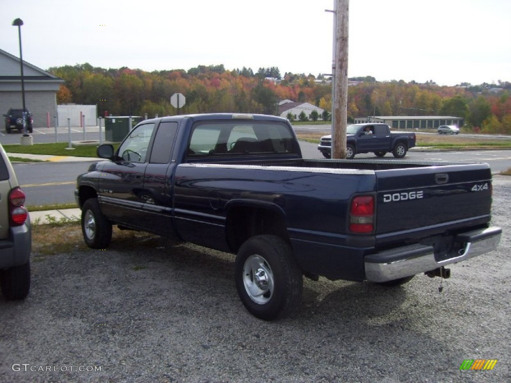 2001 Ram 1500 SLT Club Cab 4x4 - Patriot Blue Pearl / Agate photo #1