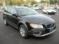 Black - XC70 AWD Photo No. 4