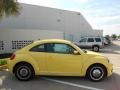 2012 Saturn Yellow Volkswagen Beetle 2.5L  photo #8