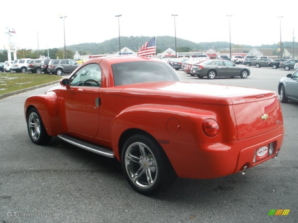 2006 SSR  - Redline Red / Ebony photo #11