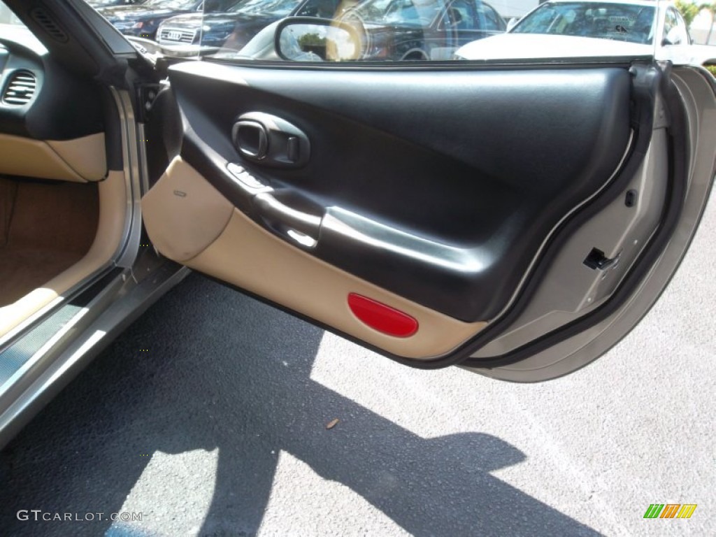1999 Chevrolet Corvette Convertible Door Panel Photos