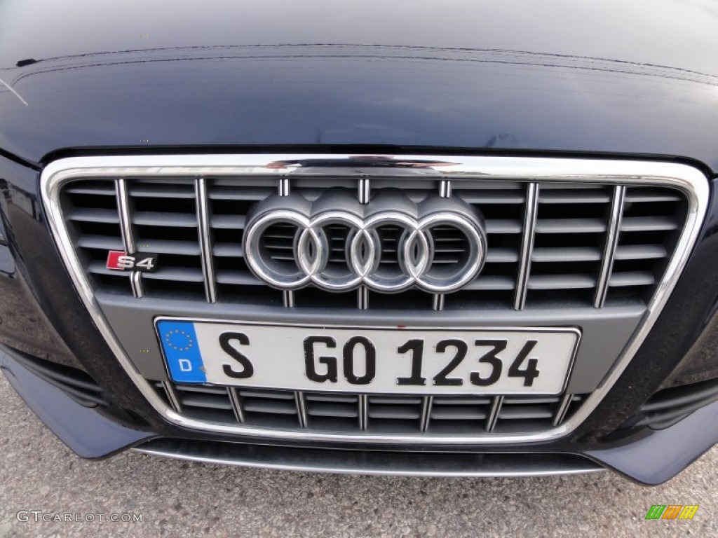 2010 S4 3.0 quattro Sedan - Deep Sea Blue Pearl Effect / Black photo #38