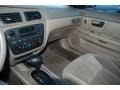 2004 Gold Ash Metallic Ford Taurus SE Sedan  photo #11