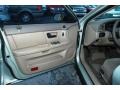 Gold Ash Metallic - Taurus SE Sedan Photo No. 19