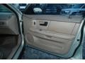 2004 Gold Ash Metallic Ford Taurus SE Sedan  photo #20