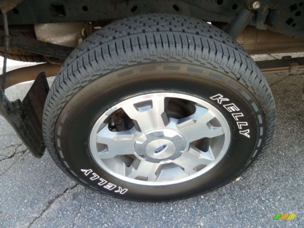 2010 F150 STX SuperCab 4x4 - Tuxedo Black / Medium Stone photo #11