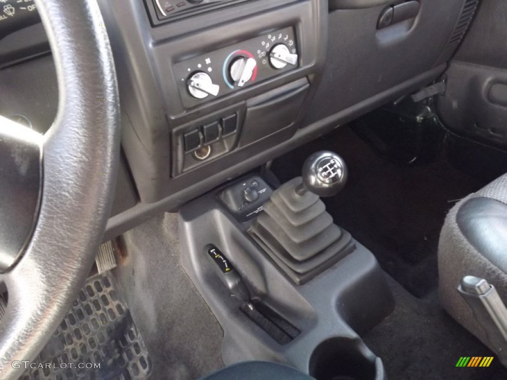 2000 Wrangler SE 4x4 - Forest Green Pearl / Agate photo #11