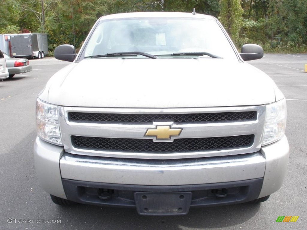 2008 Silverado 1500 LS Regular Cab 4x4 - Silver Birch Metallic / Dark Titanium photo #2