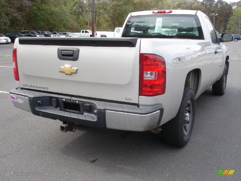 2008 Silverado 1500 LS Regular Cab 4x4 - Silver Birch Metallic / Dark Titanium photo #4