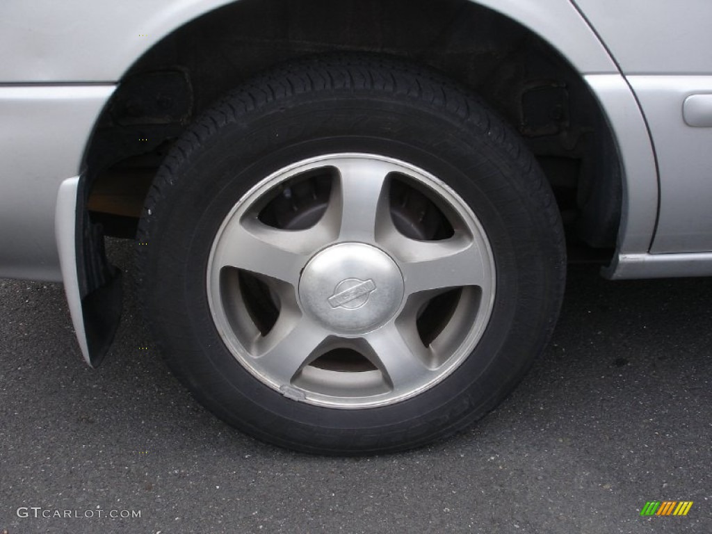 2001 Nissan Quest GXE Wheel Photos