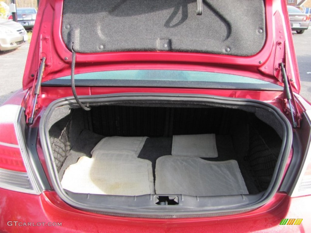 2008 Aura XE - Red Jewel / Gray photo #14