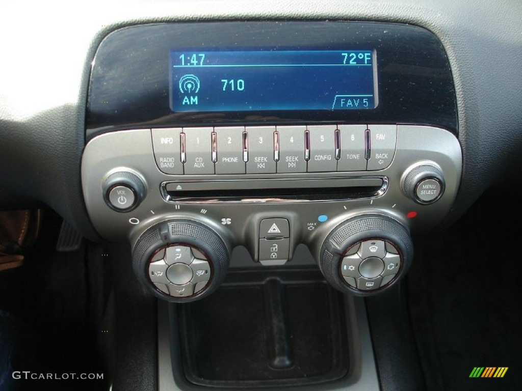 2011 Chevrolet Camaro LT/RS Coupe Controls Photo #55165589