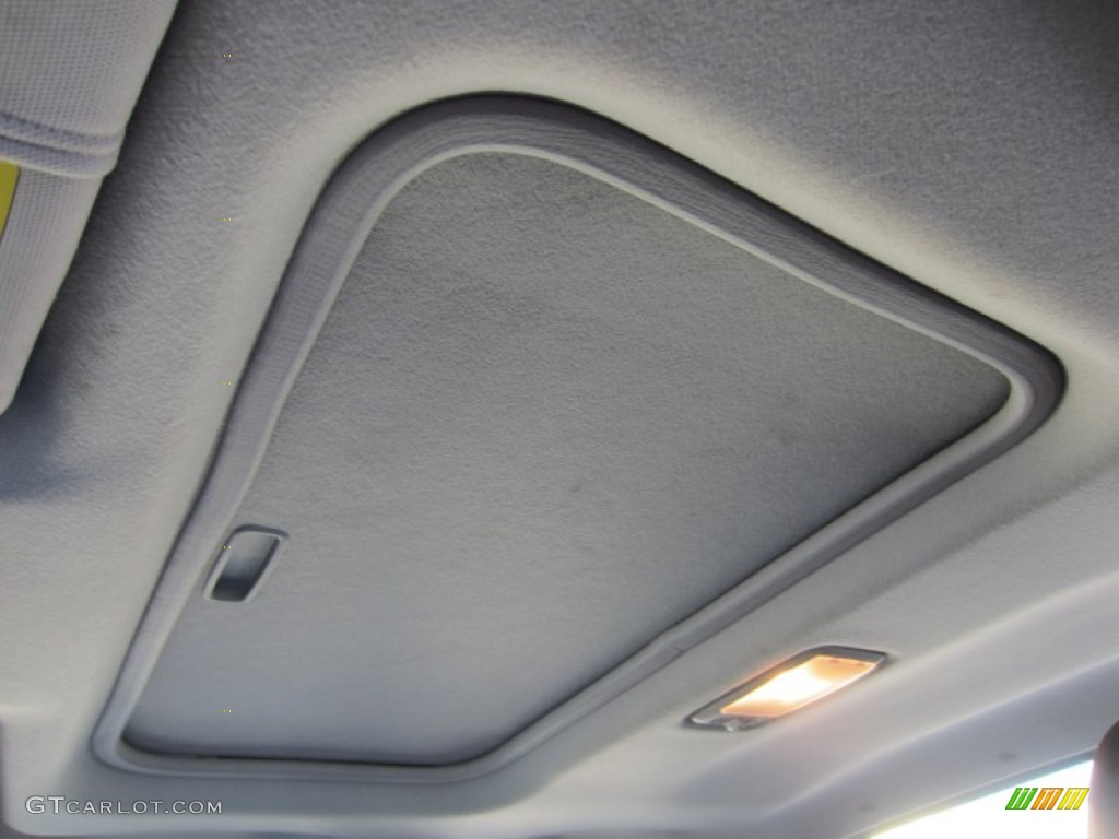 2006 Subaru Impreza WRX Sedan Sunroof Photos
